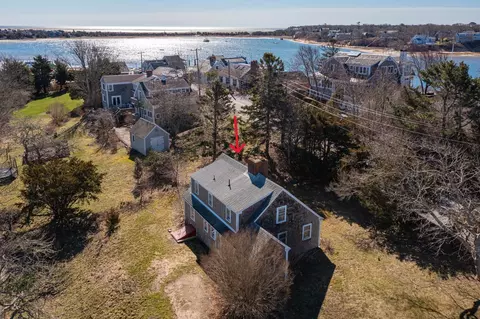 42 Champlain Rd, Chatham, MA 02633