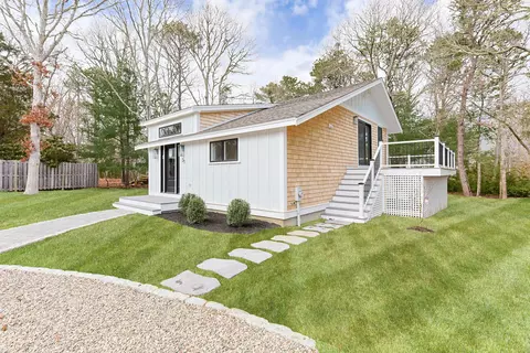 Exterior - 31 Marway, Mashpee, MA 02649 photo 5 of 11
