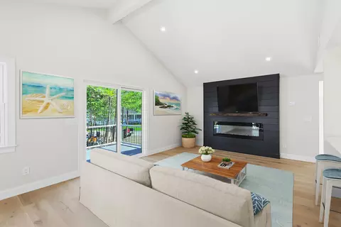 Living - 31 Marway, Mashpee, MA 02649 photo 2 of 4