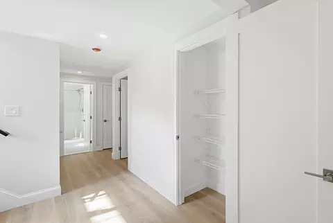 Entry Way - 31 Marway, Mashpee, MA 02649 photo 5 of 5