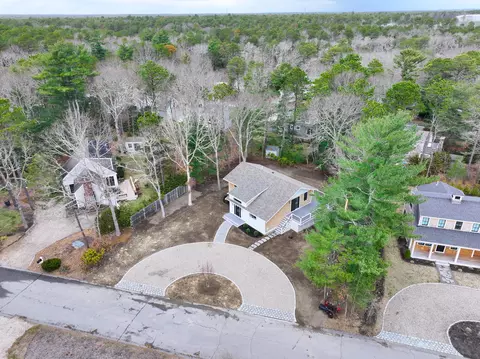 View/Area - 31 Marway, Mashpee, MA 02649 photo 2 of 7