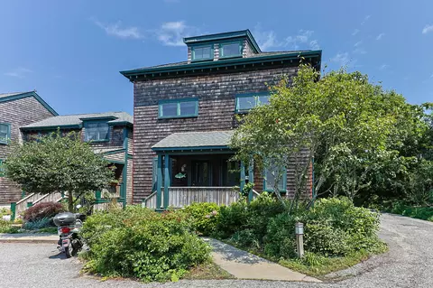 3 Meadow Rd UNIT 2, Provincetown, MA 02657