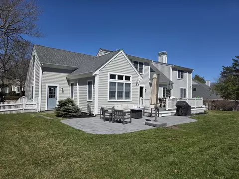 31 Falling Leaf Ln, Osterville, MA 02655 photo 10