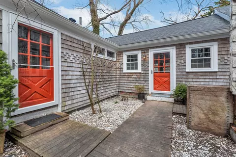 5 Kiley Ct #4, Provincetown, MA 02657
