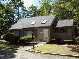 49 4 Seasons Dr, Mashpee, MA 02649