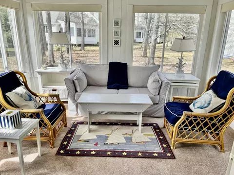 28 Windward St UNIT 28, Mashpee, MA 02649