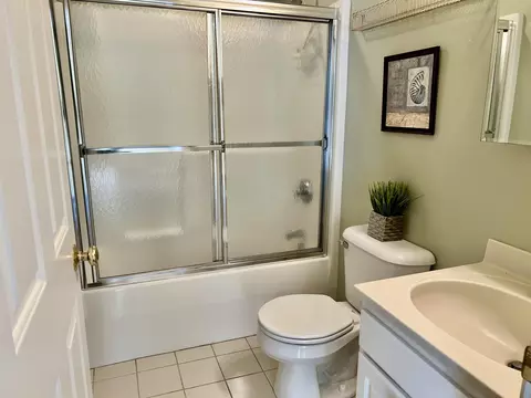 Bath - 28 Windward St UNIT 28, Mashpee, MA 02649 photo 1 of 2