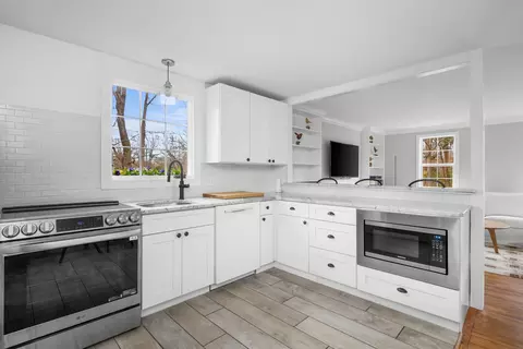 Kitchen - 4332 Main St, Barnstable, MA 02630 photo 4 of 4
