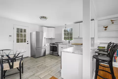 Kitchen - 4332 Main St, Barnstable, MA 02630 photo 2 of 4