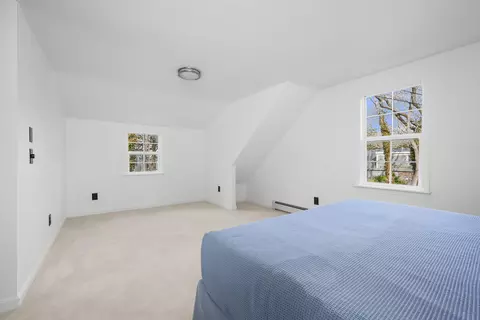 Bedroom - 4332 Main St, Barnstable, MA 02630 photo 8 of 8