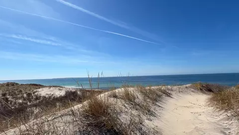 00 Moshup Trl, Aquinnah, MA 02535