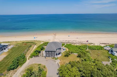 67 Phillips Rd, Sagamore Beach, MA 02562