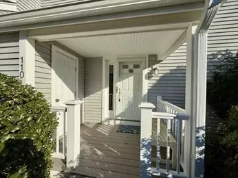 110 Westcliff Dr UNIT 110, Plymouth, MA 02360
