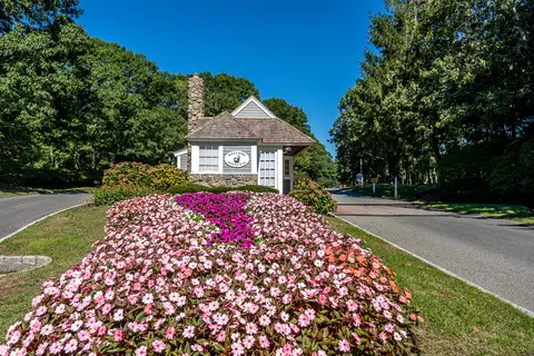 46 Forest Gate UNIT 46, Yarmouth Port, MA 02675