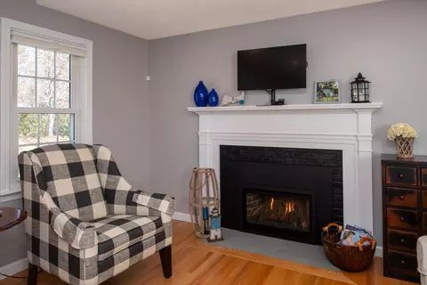 Living - 89 Trout Brook Rd, Cotuit, MA 02635 photo 3 of 5