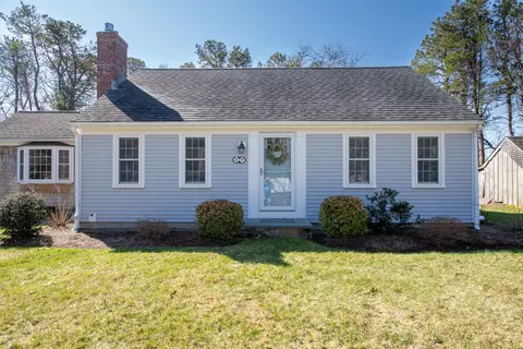 Exterior - 89 Trout Brook Rd, Cotuit, MA 02635 photo 4 of 13