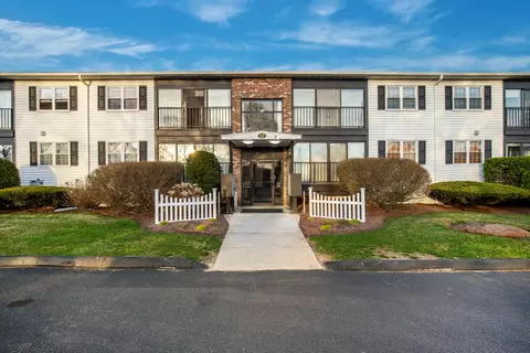 12 Candlewood Ln #2-3, Dennis Port, MA 02639