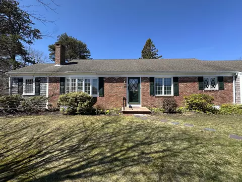 155 Witchwood Rd, South Yarmouth, MA 02664