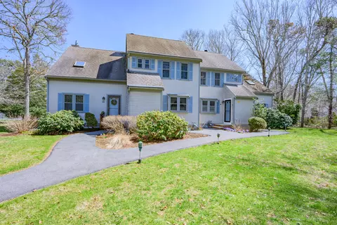 35 Santuit Pond Rd UNIT 4C, Mashpee, MA 02649