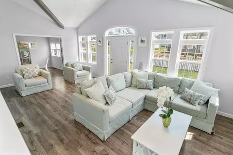 Living - 37 Uncle Henrys Rd, Mashpee, MA 02649 photo 2 of 2