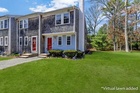 300 Falmouth Rd #16F, Mashpee, MA 02649