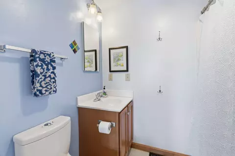 Bath - 395 Kendrick Ave, Wellfleet, MA 02667 photo 2 of 4