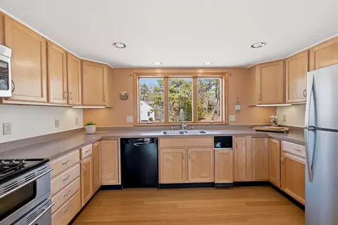 Kitchen - 395 Kendrick Ave, Wellfleet, MA 02667 photo 2 of 3