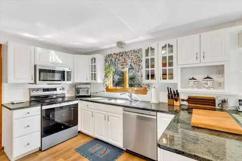 99 Captain Samadrus Rd, Cotuit, MA 02635 photo 16
