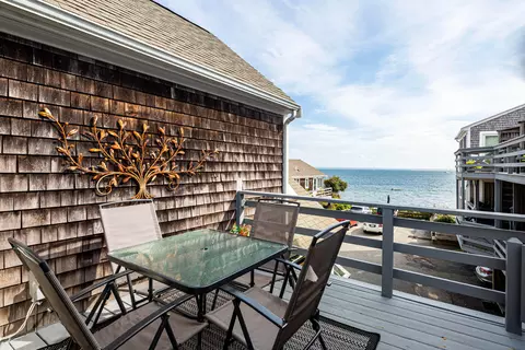 145 Commercial St #M2R, Provincetown, MA 02657