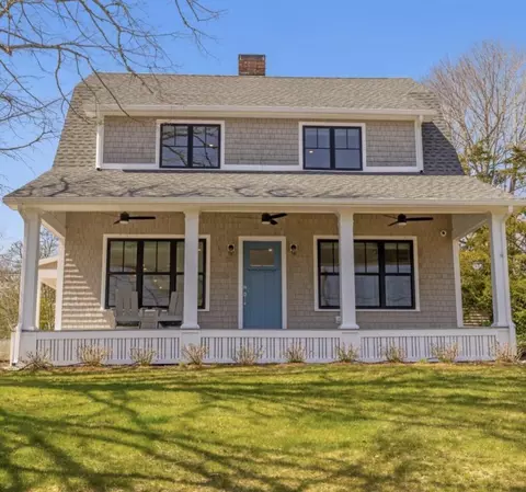 1045 Main St, Cotuit, MA 02635 photo 1