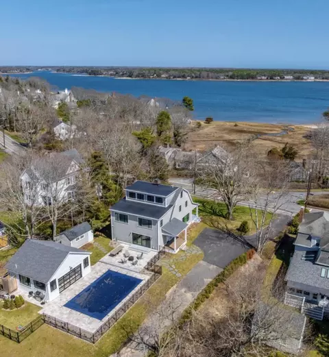 1045 Main St, Cotuit, MA 02635 photo 5