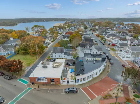 218 Onset Ave, Onset, MA 02558 photo 4