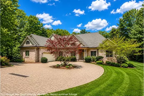 93 Oyster Way, Osterville, MA 02655