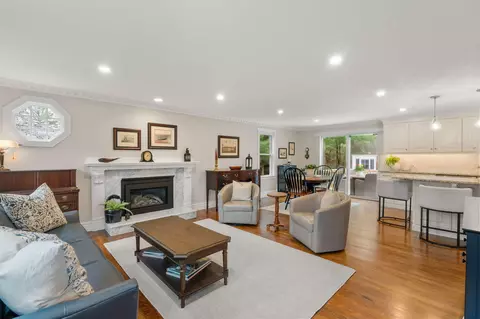 57 Fairhaven Ln, Marstons Mills, MA 02648