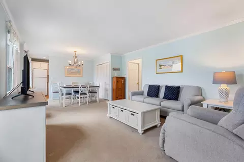 14 Harold St #8C, Harwich Port, MA 02646