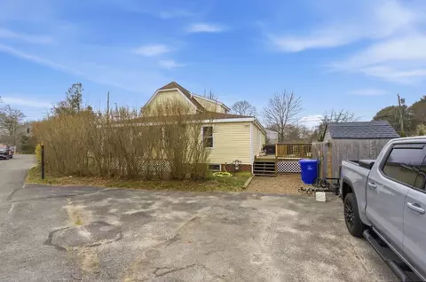 Exterior - 13 Harrison Ave, Buzzards Bay, MA 02532 photo 6 of 7