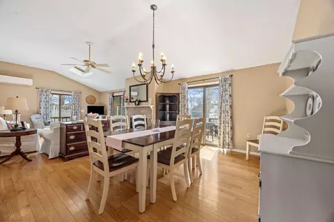 25 Clover Ln, Mashpee, MA 02649 photo 9