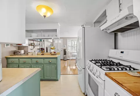 25 Clover Ln, Mashpee, MA 02649 photo 14
