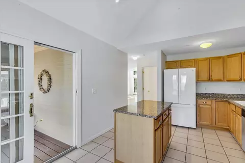 Entry Way - 9 Red Cedar Rd UNIT 9, Mashpee, MA 02649 photo 1 of 1