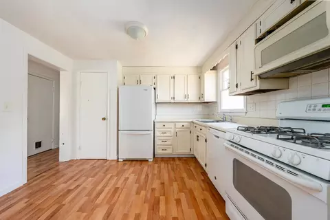 Kitchen - 67 Crawford Rd, Cotuit, MA 02635 photo 3 of 3