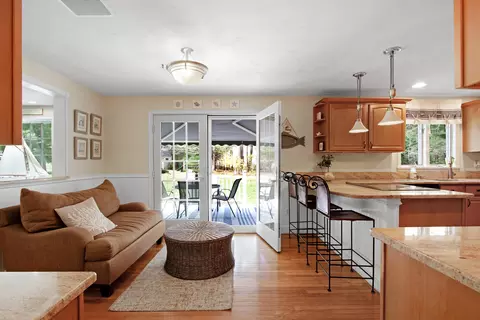 Other - 842 Main St, Wareham, MA 02571 photo 1 of 7