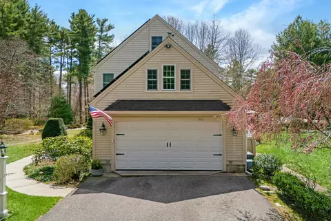 Exterior - 842 Main St, Wareham, MA 02571 photo 4 of 13