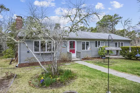 535 School House Rd, Eastham, MA 02642