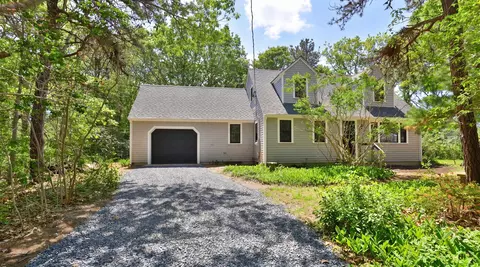 80 Runway Ln, Eastham, MA 02642