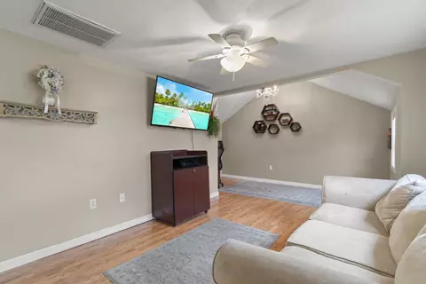 10 3rd Ave, Wareham, MA 02571 photo 11