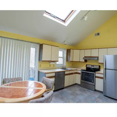 Kitchen - 4 Hane Rd, Mashpee, MA 02649 photo 1 of 1