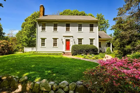 1 Moody Dr, Sandwich, MA 02563