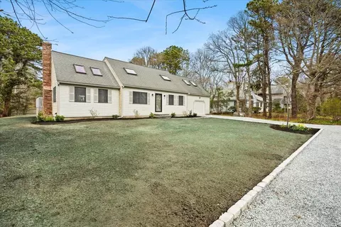 Exterior - 67 Whippoorwill Cir, Mashpee, MA 02649 photo 8 of 8