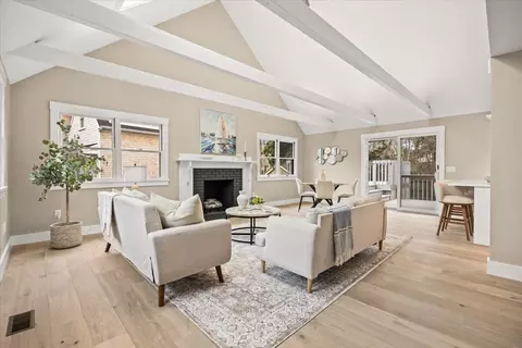 Living - 67 Whippoorwill Cir, Mashpee, MA 02649 photo 5 of 10