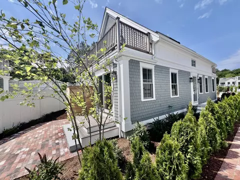 65 Franklin St UNIT A, Provincetown, MA 02657